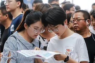 巴尔韦德社媒致谢球迷&鼓励阿拉巴，贝林留言：兄弟你太棒了